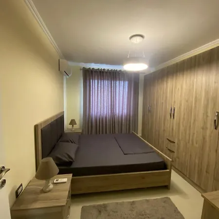 Apartment In Grand Blue Fafa Golem Golem (Tirana)